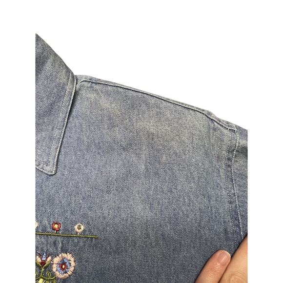 Vintage Women’s Denim Button Down Shirt Size 18 Embroidered Floral Cottage 90s - Picture 8 of 13